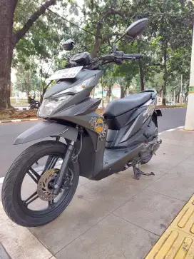 DP MINIM 1.500 CASH KREDIT HONDA BEAT STREET CBS THN 2018 PAJAK IDUP