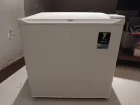 MINI FRIDGE MINI BAR PRELOVED AQUA