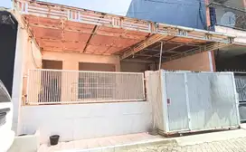 Rumah Sentra Point Gununganyar Surabaya Timur