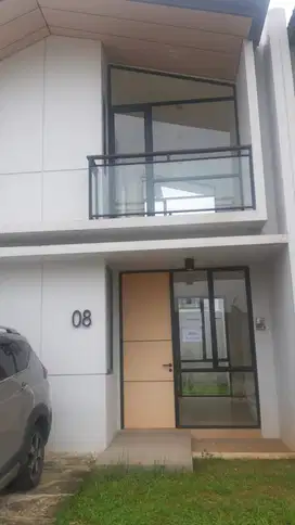 Disewakan Rumah Baru Cendana Cove Lippo Karawaci