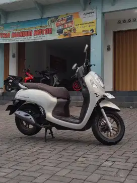 HONDA NEW SCOOPY PRESTIGE 2023 KM 24rb