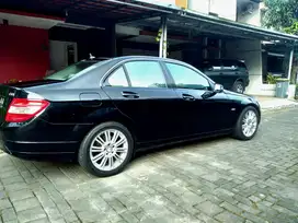 Mercedes-Benz C200 2011 Bensin