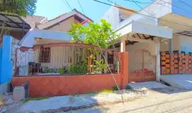 Rumah Gunung Anyar Emas Surabaya Timur