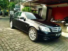 Mercedes-Benz C200 2011 Bensin