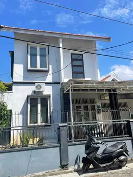 Dijual Rumah Selangkah MERR Lokasi Semampir - Sukolilo Surabaya