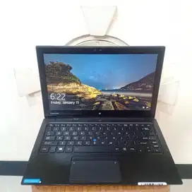 Laptop toshiba portage z20t m7 ram 8gb ssd 256gb win 10pro S-SC