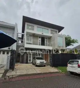 Jual Rumah Minimalis Modern Konsep Industrial Pakuwon City San Antonio