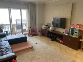 JUAL CEPAT UNIT HUUK APARTEMENT KEDOYA ELOK ADA BALKON LUAS
