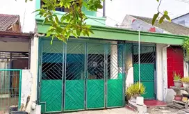 Rumah Medayu Selatan Rungkut Surabaya Timur