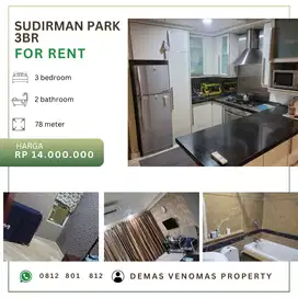 Disewakan Apartement Sudirman Park 3BR Full Furnished Lantai Rendah