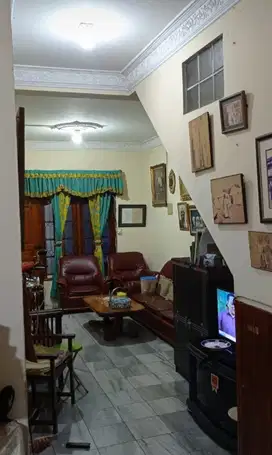 Dijual Tempat Usaha di Tebet RayaDi jual Bangunan Rumah komersil / Res