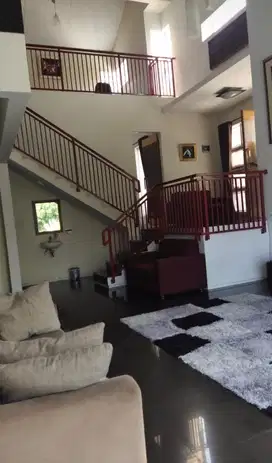 termurah  rumah villa lux pool furnish dago bandung utara