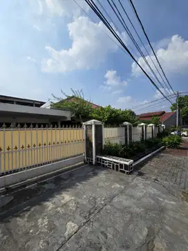 Dijual Rumah Hook Dalam Komplek Elite AU Waringin Permai Jatiwaringin