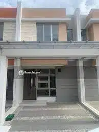 JUAL TERMURAH Rumah PIK 2 type 4,5x10 tahap 1 SHM rapi siap huni