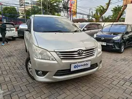 Kijang Innova 2.0 G Matic Bensin 2013