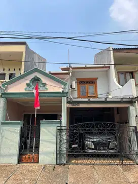 TURUN HARGA Rumah Second Dalam Komplek Taman Buaran Indah Cakung Jakar