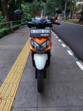 DIJUAL CASH HONDA BEAT CW CBS FI TAHUN 2014 PAJAK IDUP SIAP PAKAI