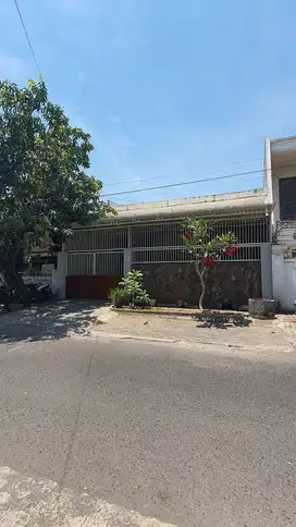 Rumah Minimalis Siap Huni di Dukuh Kupang Timur Surabaya Barat