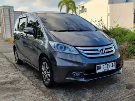 Honda Freed PSD E MMC Matic 2014 Full Orisinil Istimewa.Cash/Kredit