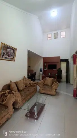 Rumah Di Daerah Perumahan Metland Cakung Jakarta Timur