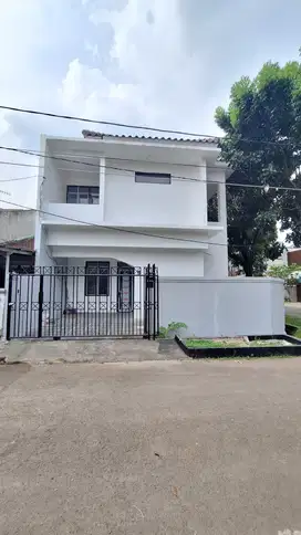 JUAL - Rumah Baru, Gading Serpong
