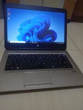 hp AMD A10 -8730B ram 8gb DDR4 SSD 128gb + 500gb
