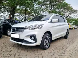 SUZUKI ERTIGA GX 2019 AT PUTIH KM 10RB