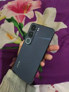Vivo v40 lite 5G 12/512 MSI GRNSI HP AJA MULUS NORMAL BS TT