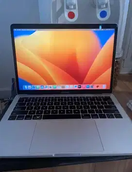 Macbook Pro 2017 256GB