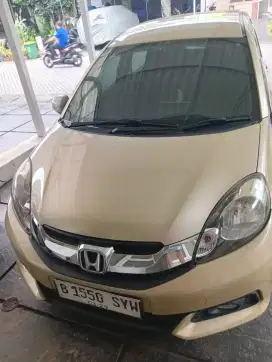 Mobilio matic 2014