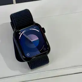 Apple Watch SE 2 — 44mm