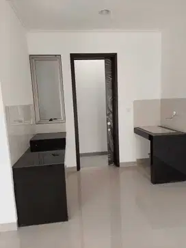 Sewa Rumah PIK 2 Depan Luas 6x10 ada 2 Kamar tidur cuma 50 Juta saja!!