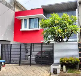 Rumah Minimalis Modern Perabotan Lengkap  Di Kelapa Gading S8908