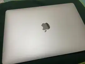 Macbook Air Retina 2020 13 inch 8/512