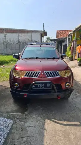 Mitsubishi PAJERO GLS Tahun 2012 MANUAL
