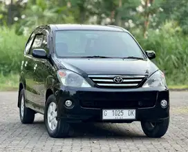 DP 4 jt! Toyota Avanza 1.3 S Matic 2006 Antik Spt Baru!!