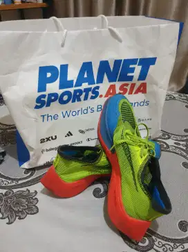 Sepatu Running Vaperfly