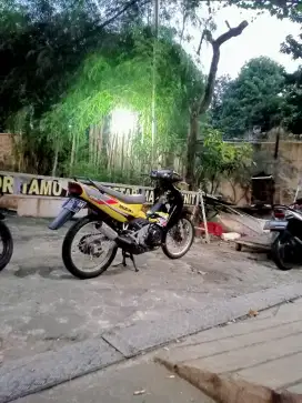 Jual cepet satria ru 2002 ss lengkap 8 jt nego