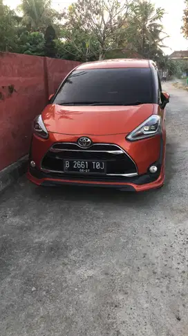 TOYOTA SIENTA 1.5 Q 2017 AUTOMATIC