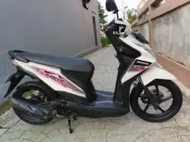 Honda beat FI 2013 pajak hidup stater tokcer halus mulus