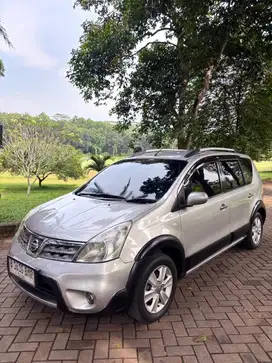 Nissan Livina X Gear AT 2010