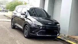 Kia Carens Premiere 1.5 AT 6 Seater Sunroof 2023/2024