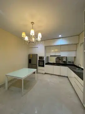 Rumah Full Marmer di PIK 1 BGM  - Cluster Layar Permai 8x15