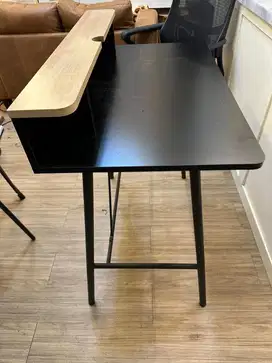 Meja Komputer Kaki Besi