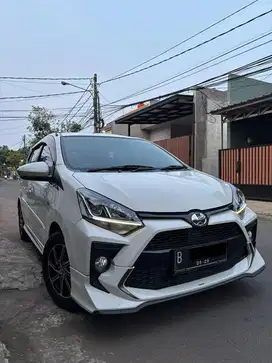 Toyota Agya GR AT 1.2 2021 Putih Metalik Kondisi Istimewa