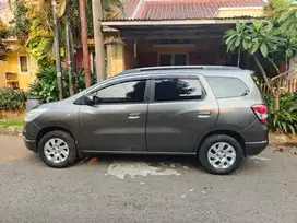 Chevrolet Spin 2013 Bensin