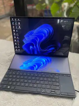 ASUS Zenbook PRO DUO 14-UX8402ZE (1 TB)