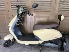 Sepeda Listrik Uwinfly M70