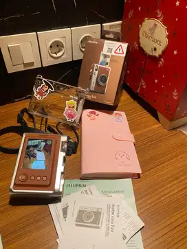 Fujifilm instax mini evo