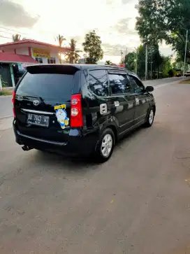 Dijual cepat Toyota Avanza tipe G 2009
